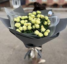 Букет Белые кустовые розы Солинеро в Большие Ключищи